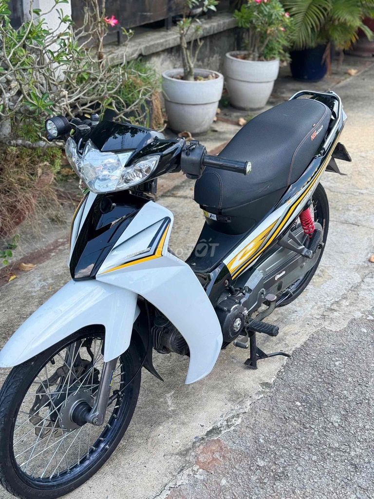 Yamaha Sirius 2018 - ảnh 2