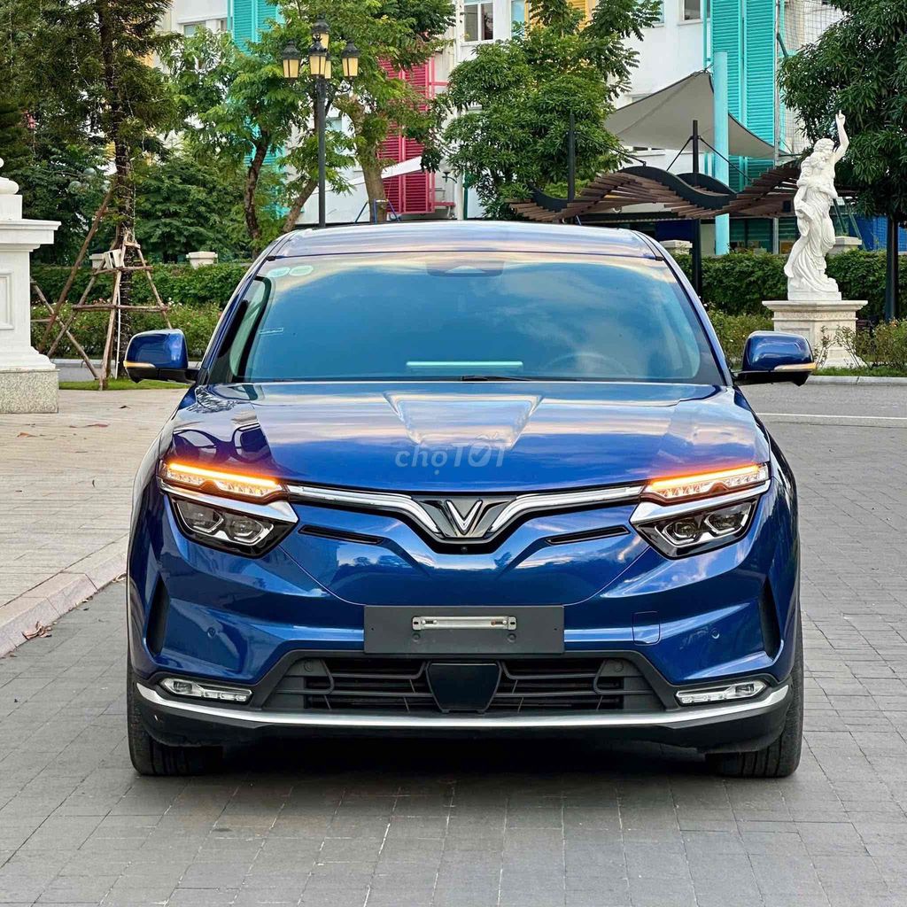 VinFast VF8 Eco 2023 - ảnh 2