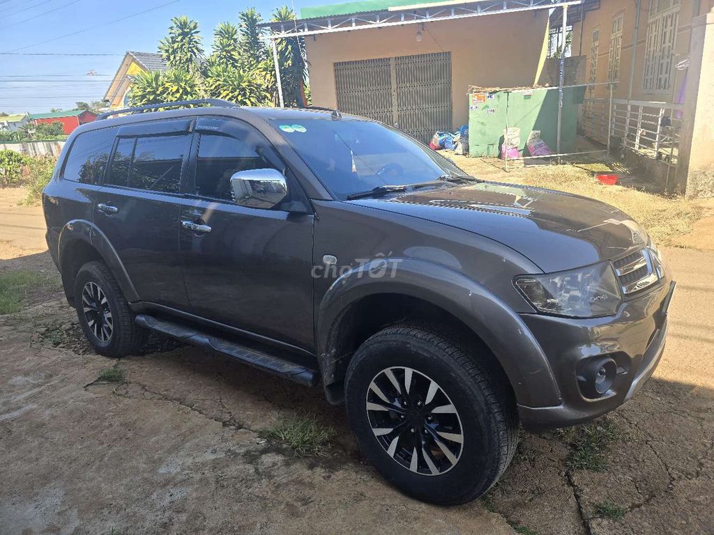 Mitsubishi Pajero Sport 2026 - ảnh 2