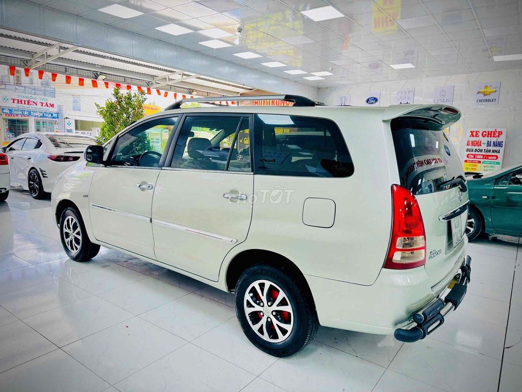 Toyota Innova G - ảnh 4