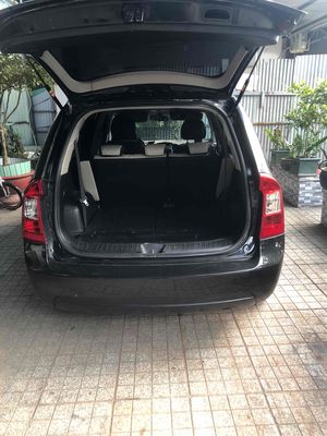 Kia Carens - ảnh 1