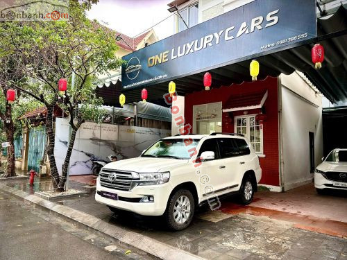 Toyota Land Cruiser VX 4.6 V8 2016 - ảnh 3