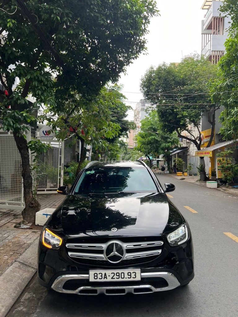Mercedes-Benz GLC 2020 - ảnh 2