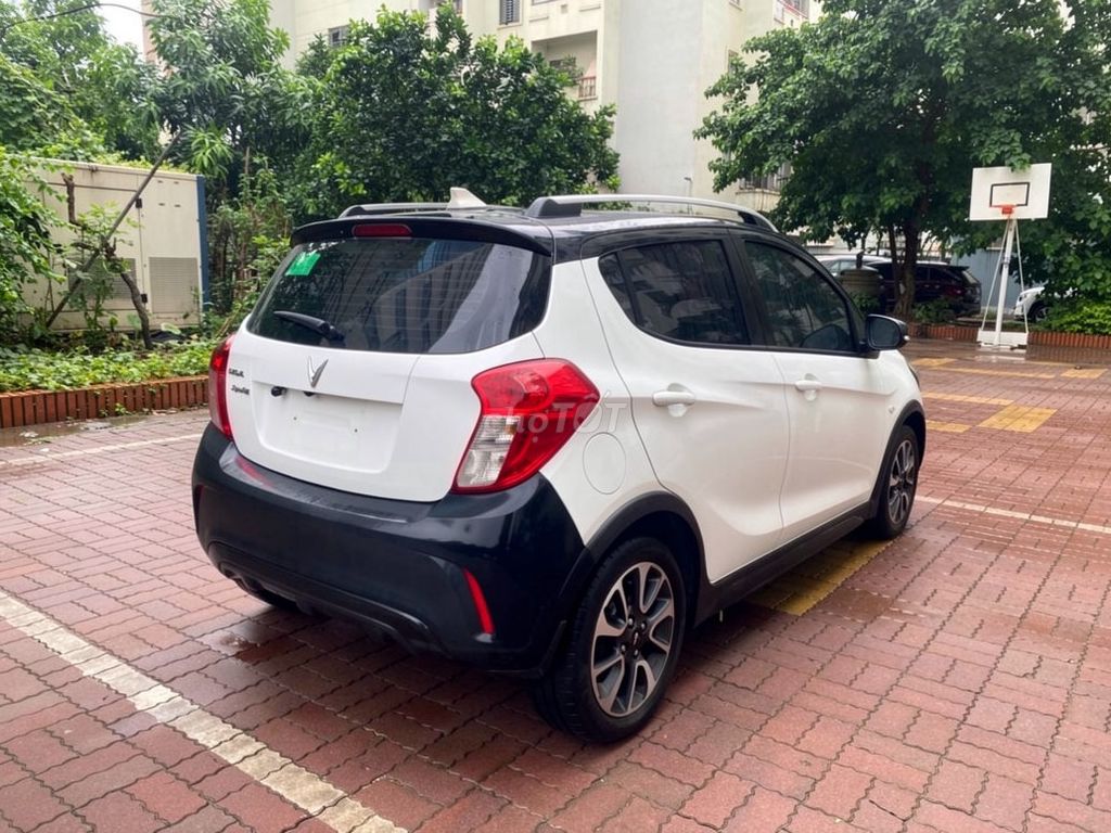 VinFast Fadil Nâng cao 1.4 AT 2022 - ảnh 4