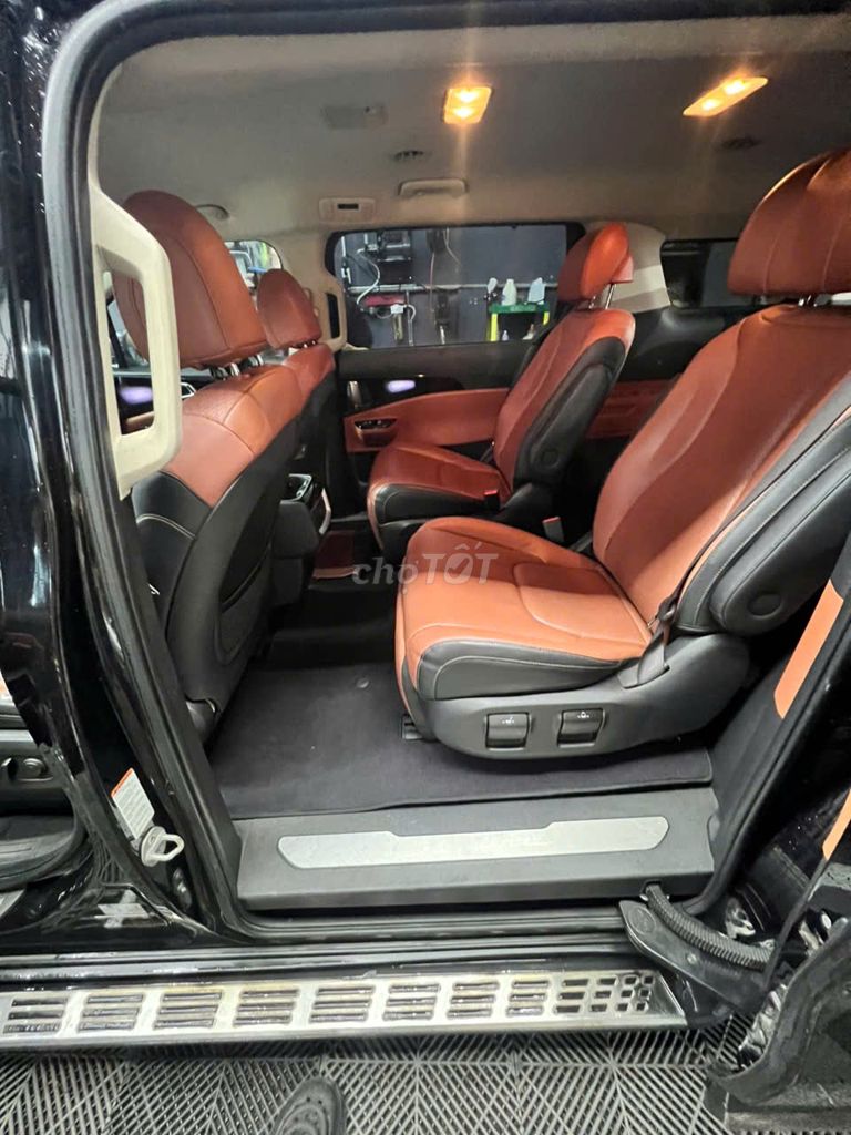 Kia Carnival 2023 - ảnh 1