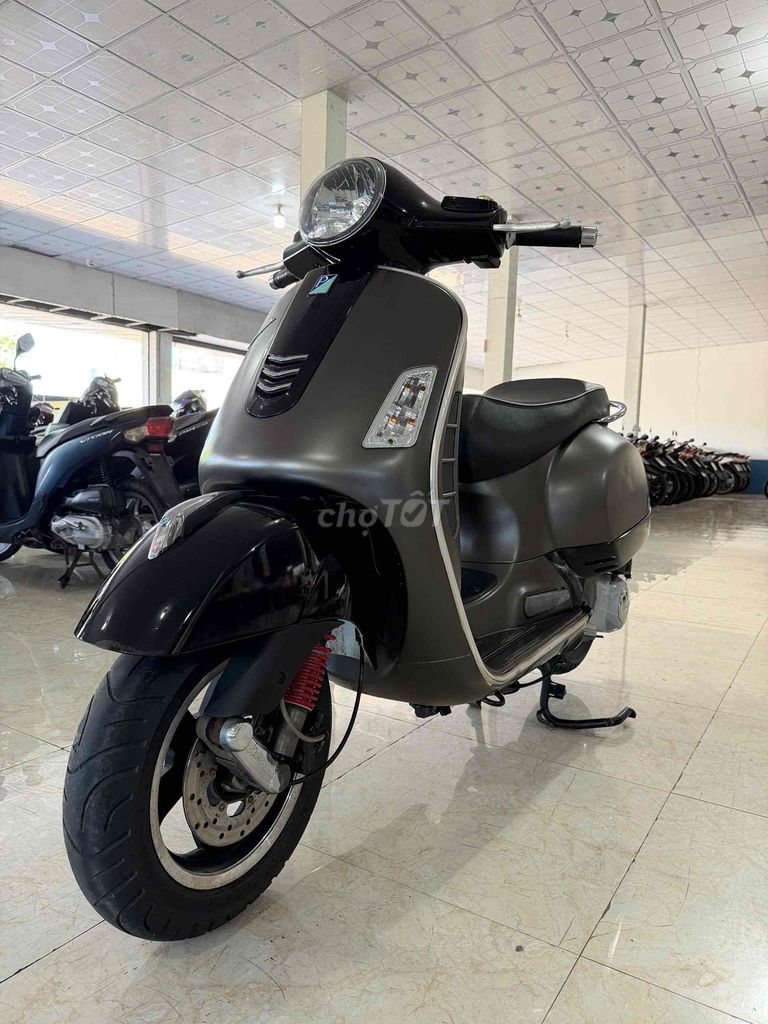 Piaggio Vespa 2015 - ảnh 1