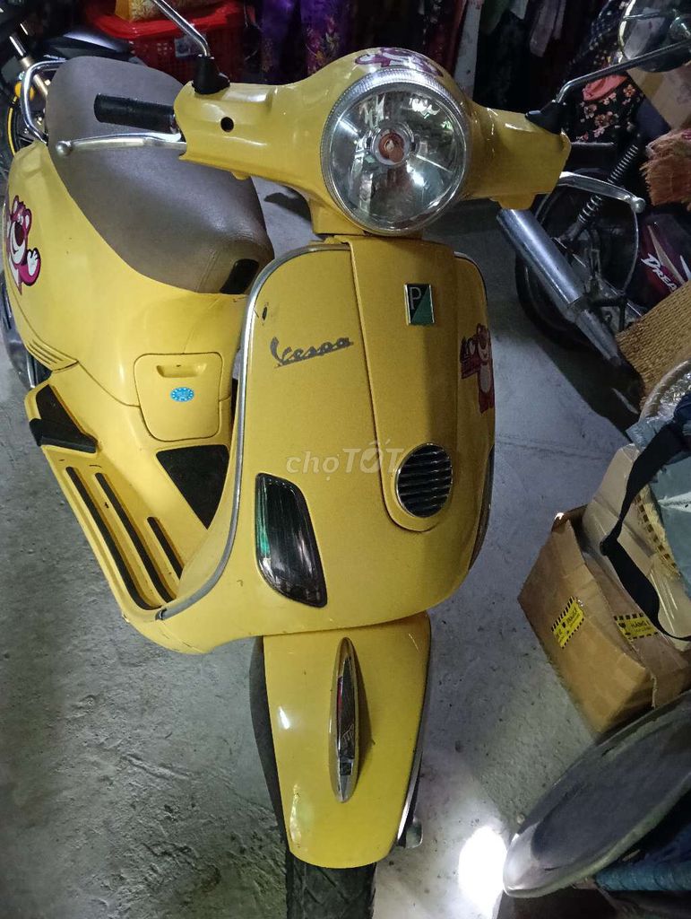 Piaggio Vespa 2012 - ảnh 2