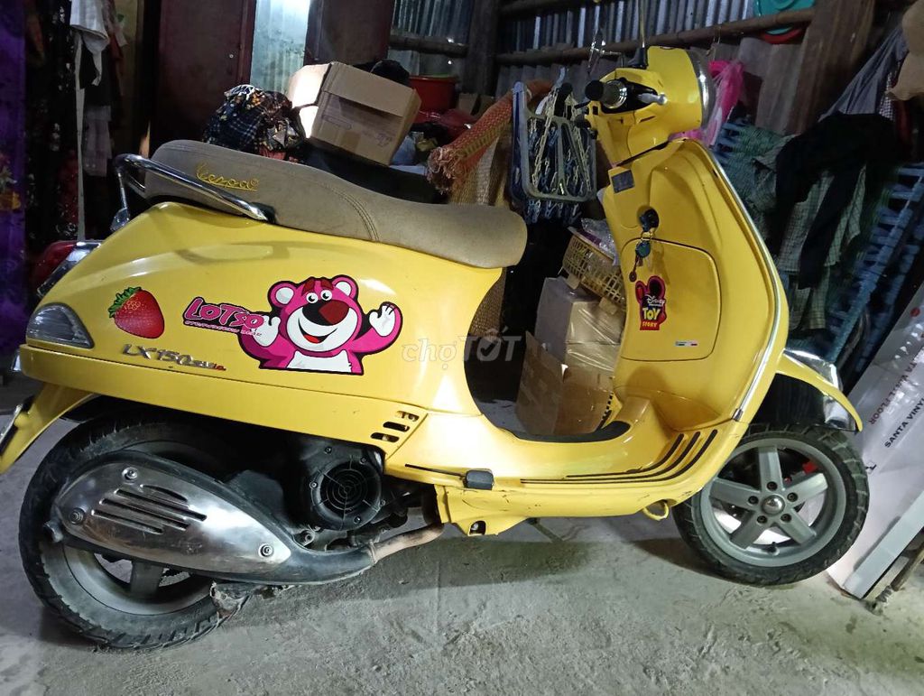 Piaggio Vespa 2012 - ảnh 3