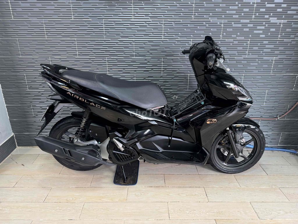 Honda Air Blade 2021 - ảnh 3