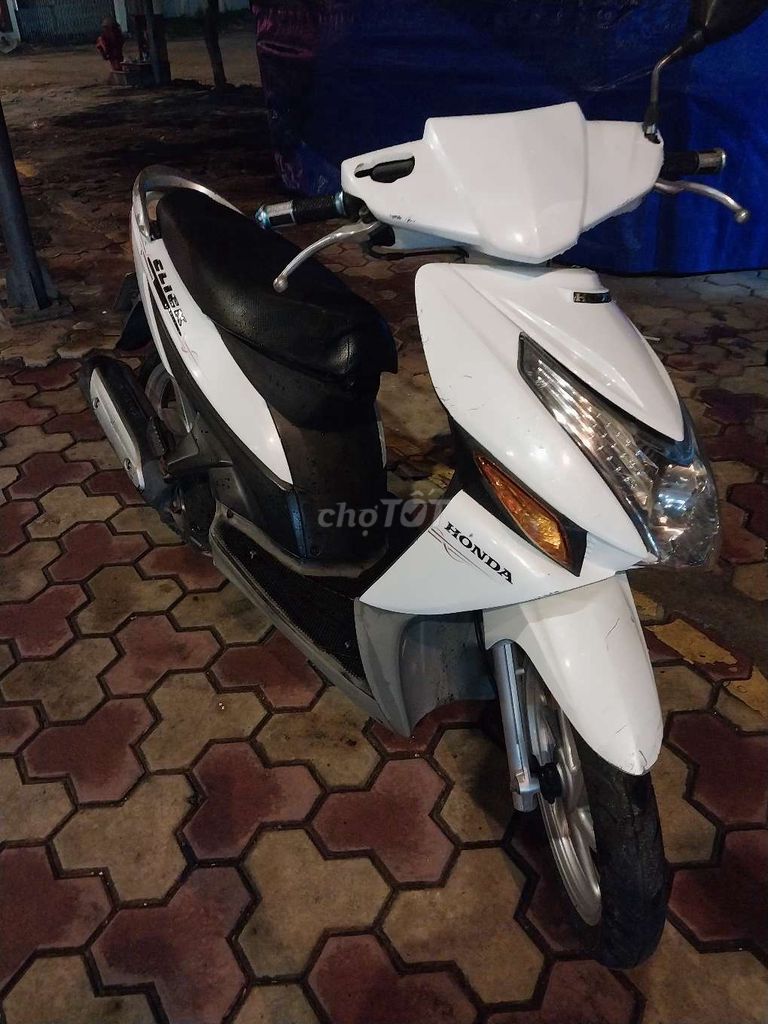 Honda Click 2010 - ảnh 5