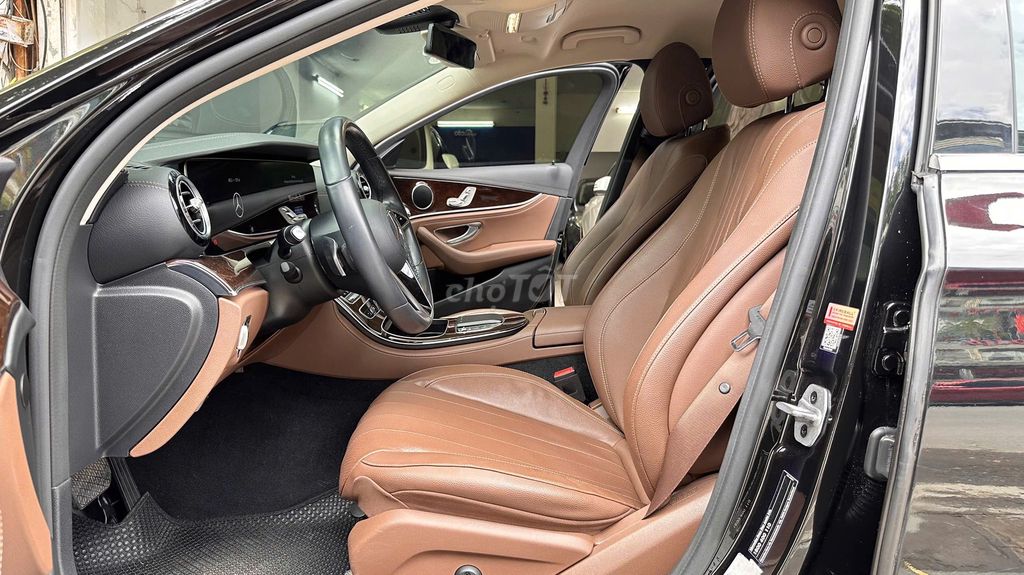 Mercedes-Benz 2022 - ảnh 5