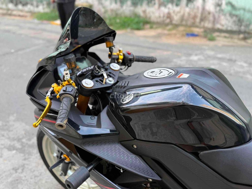 R 2018 - ảnh 2