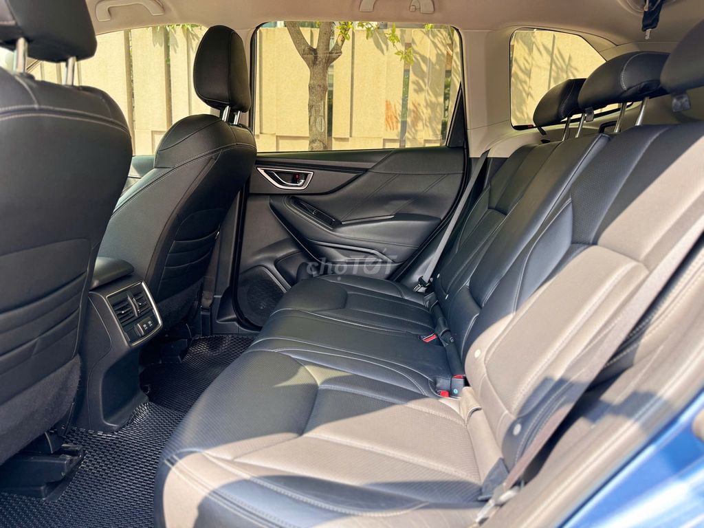 Subaru Forester 2019 - ảnh 4