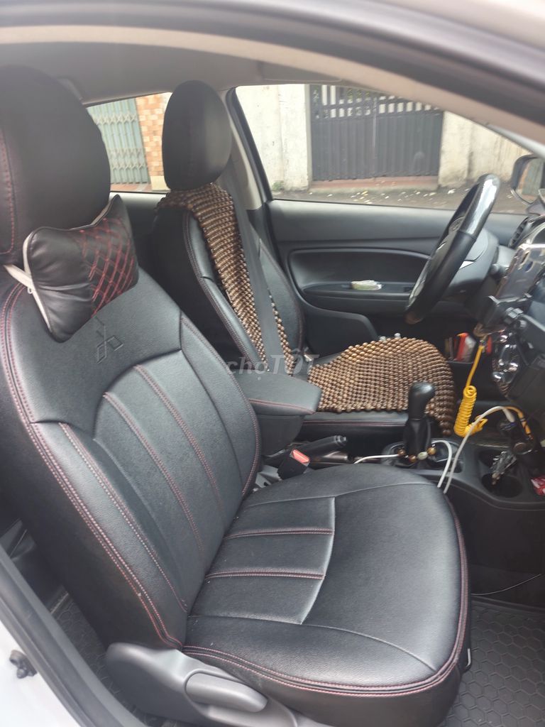 Mitsubishi Attrage 2024 - ảnh 1