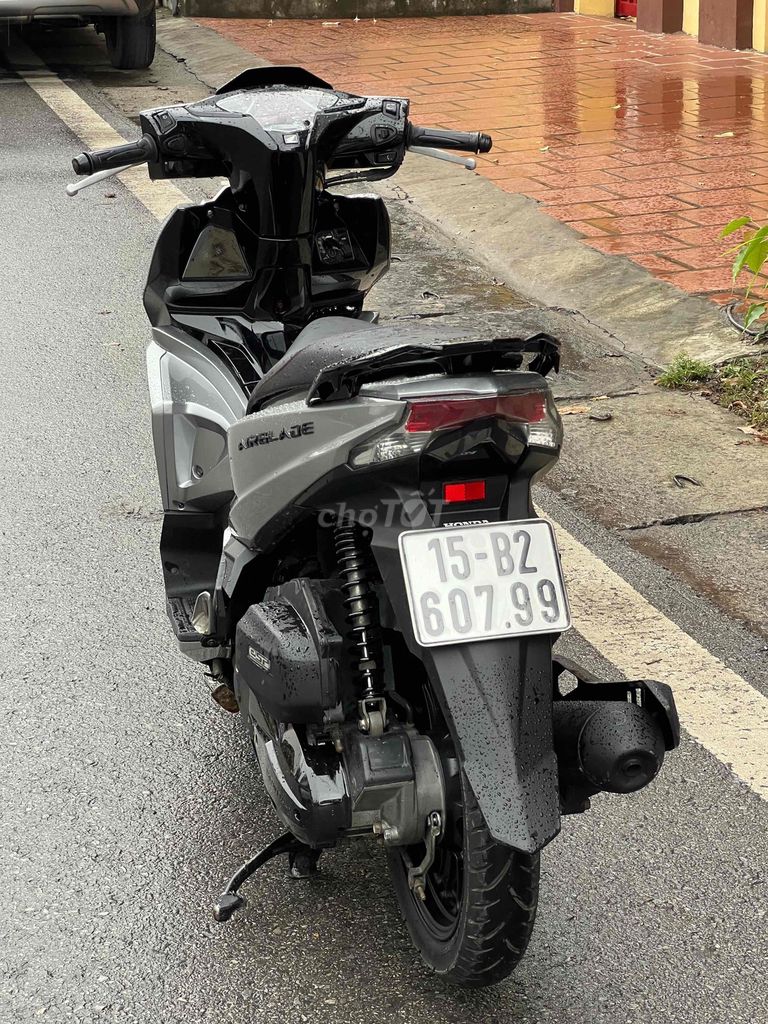 Honda Air Blade 2017 - ảnh 4