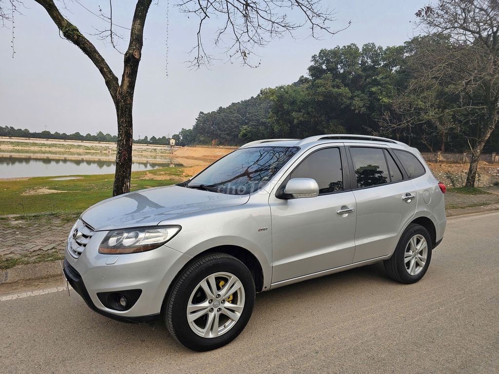 Hyundai 2009 - ảnh 2