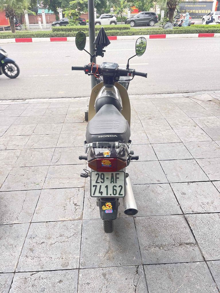 Honda Dream 1999 - ảnh 1