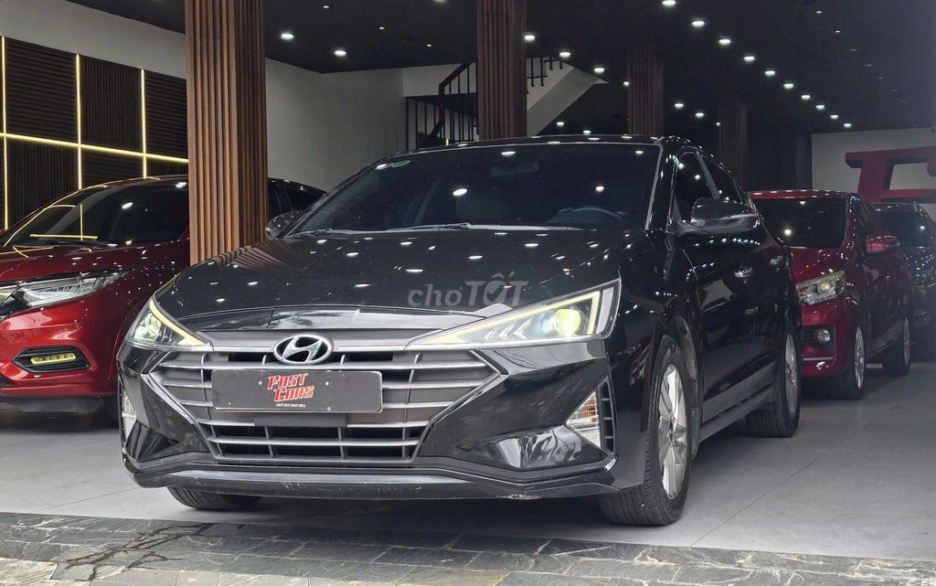 Hyundai Elantra 2021 - ảnh 2