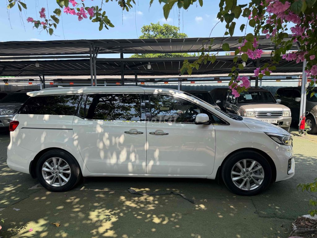 Kia Sedona 2020 - ảnh 4