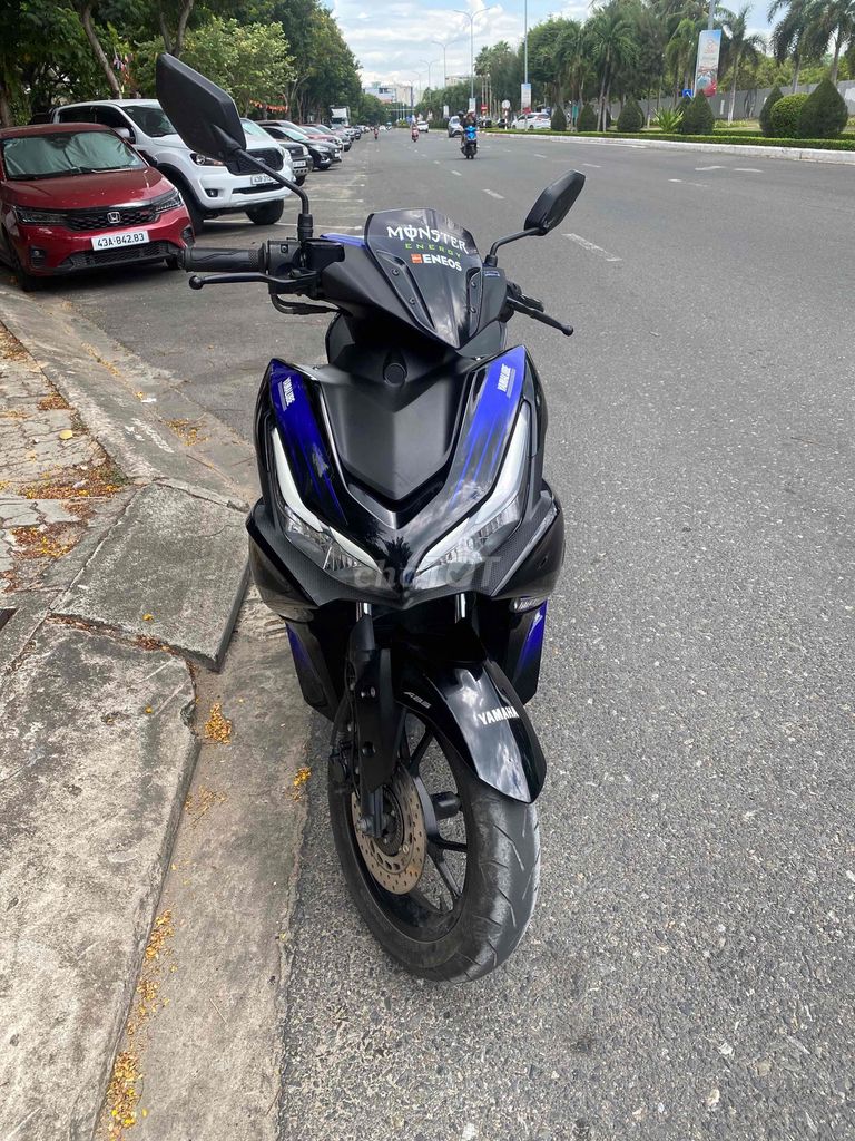 Yamaha NVX 2022 - ảnh 1