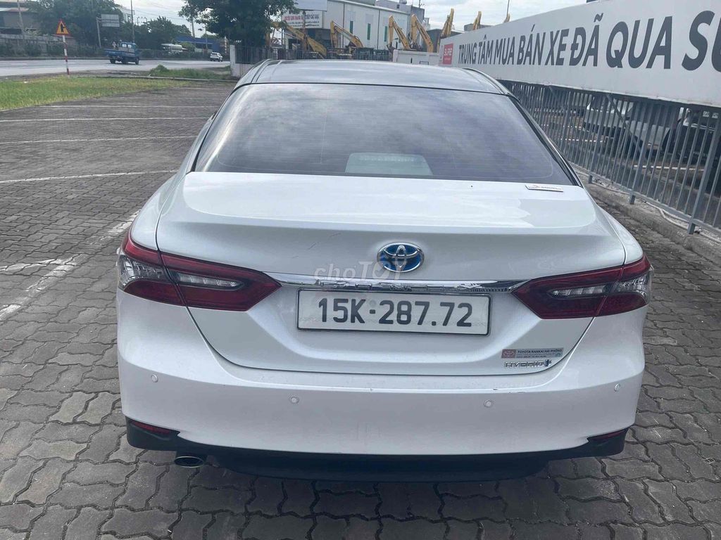 Toyota Camry 2022 - ảnh 4