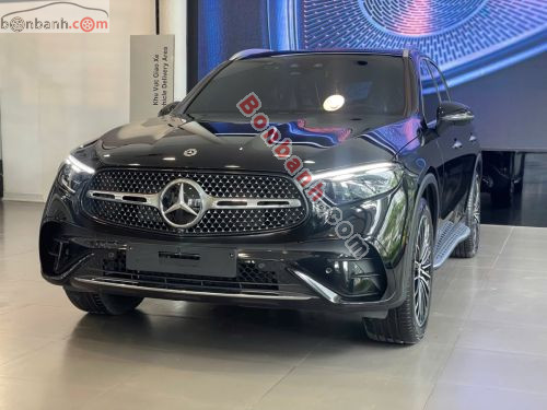 Mercedes-Benz 2025 - ảnh 1