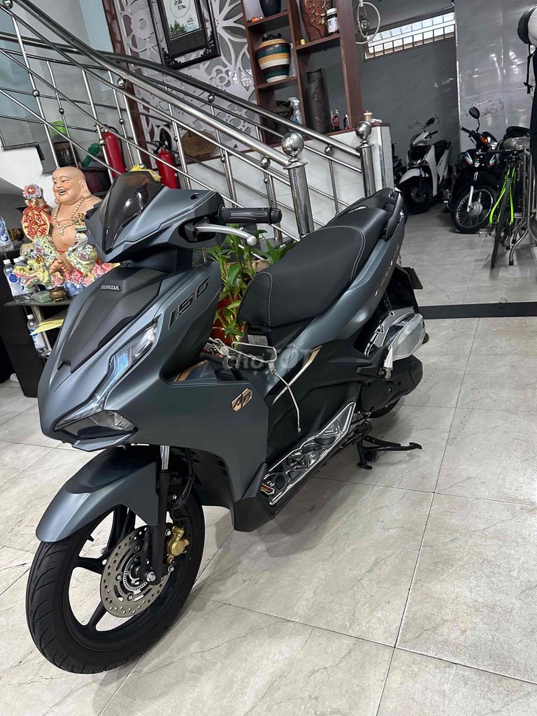 Honda Air Blade 2022 - ảnh 2