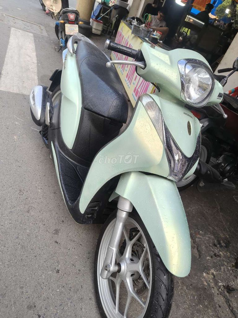 Honda SH Mode 2017 - ảnh 1
