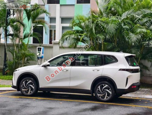 VinFast Limo Green AT 2026 - ảnh 3