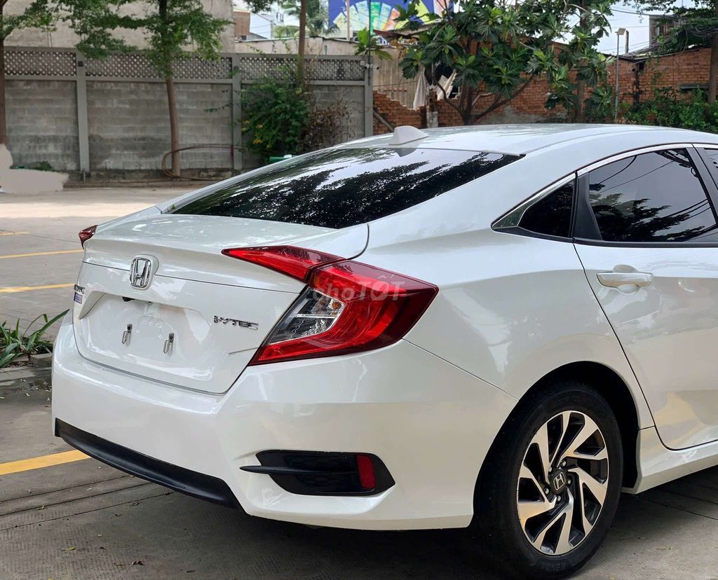Honda Civic 2019 - ảnh 2