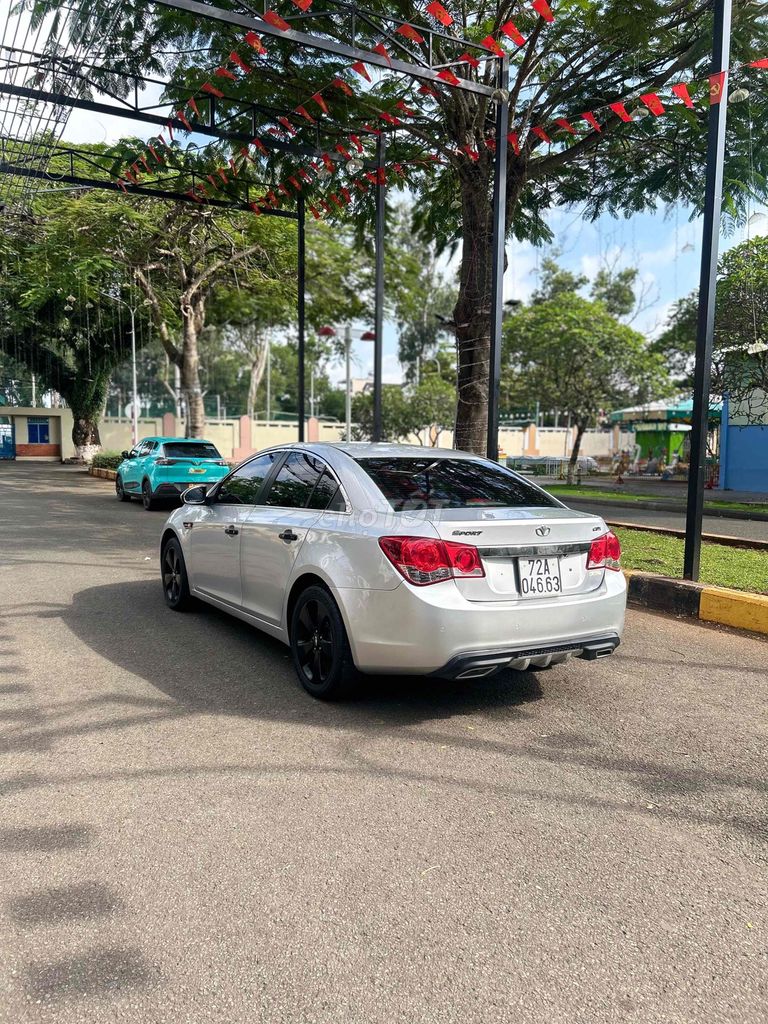 Chevrolet Lacetti 2009 - ảnh 4