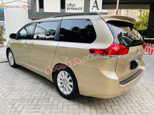 Toyota Sienna Limited 3.5 2012 - ảnh 3