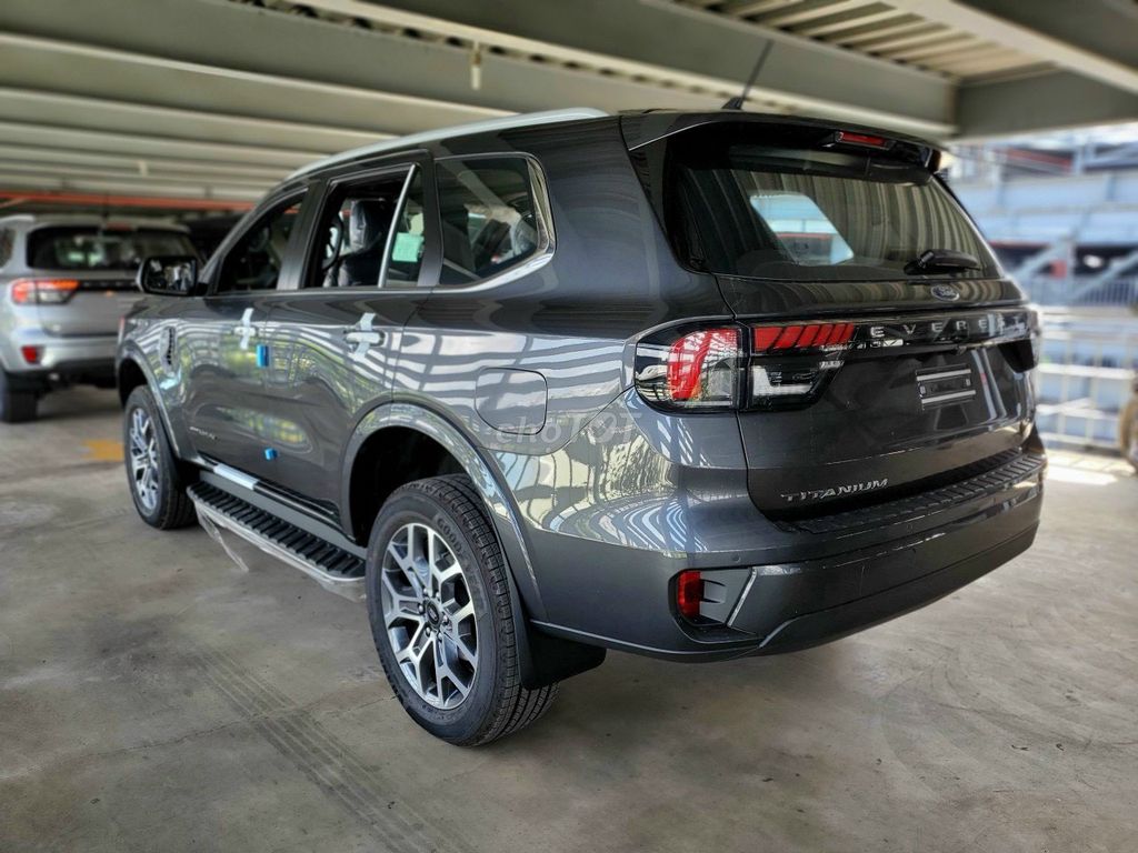 Ford Everest 2024 - ảnh 2