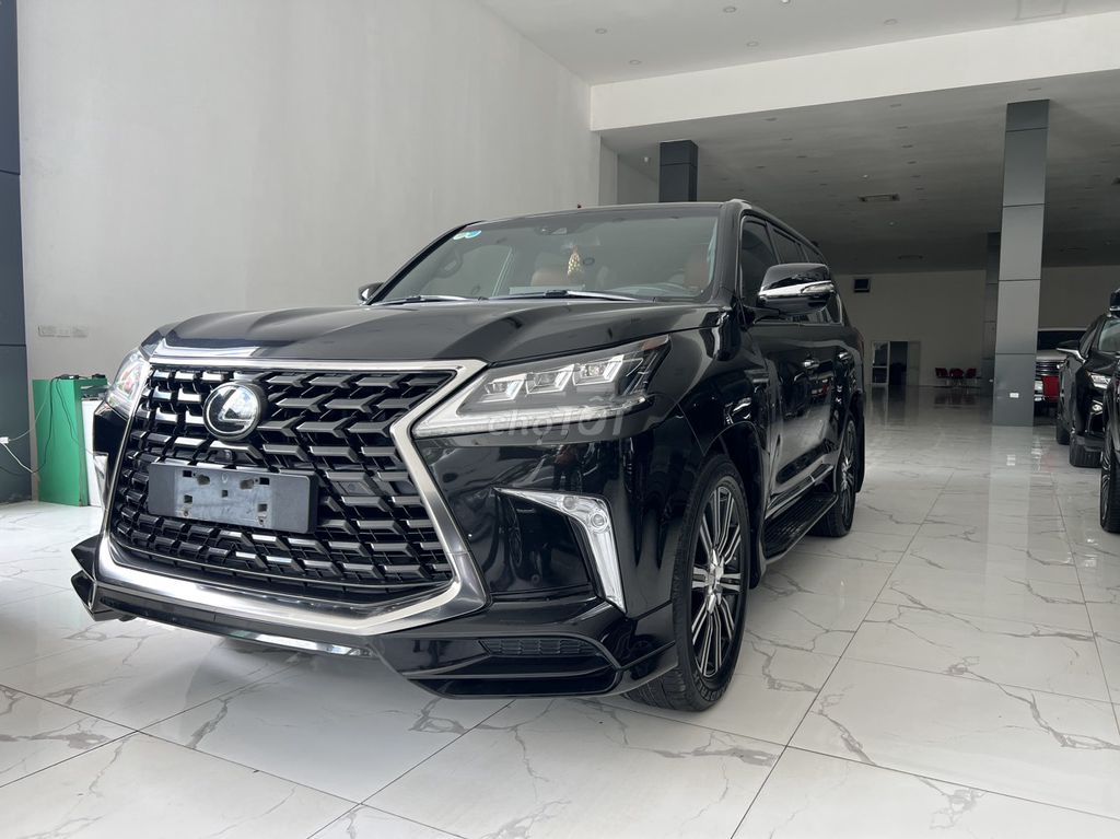 Lexus LX 2018 - ảnh 3