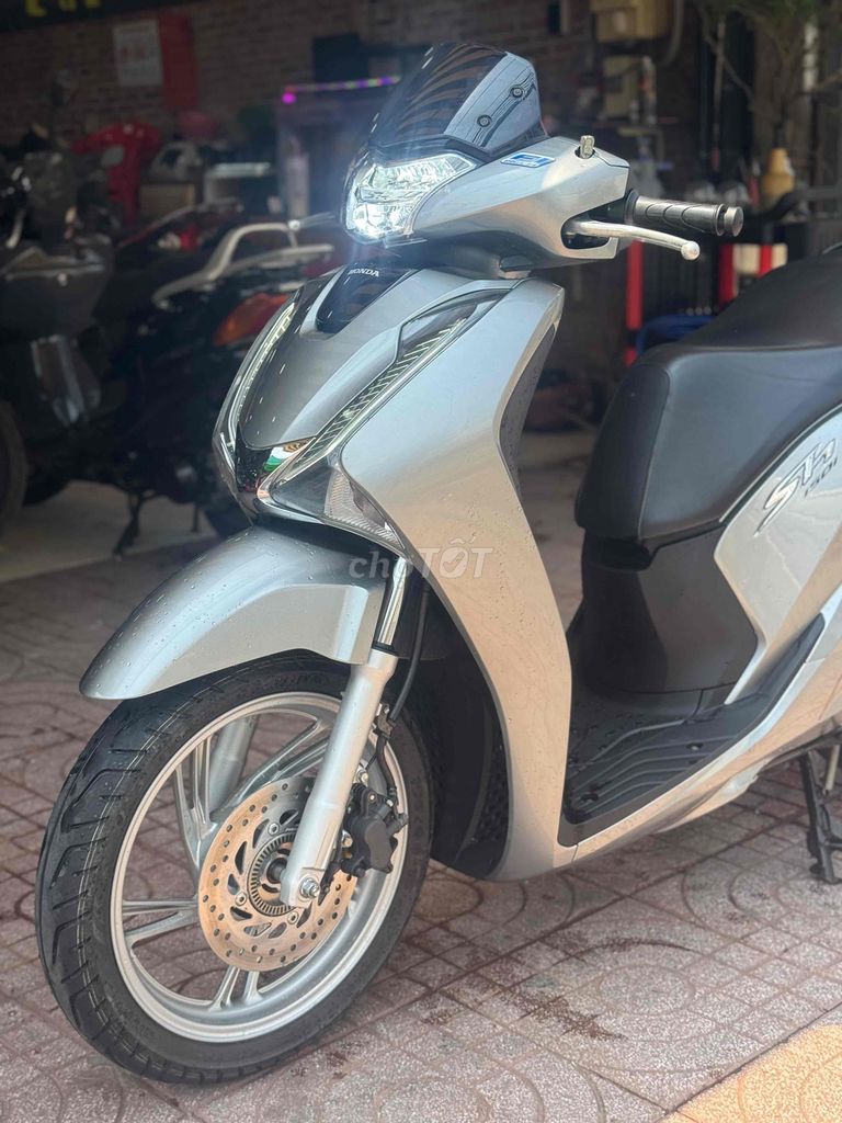 Honda SH 2017 - ảnh 2