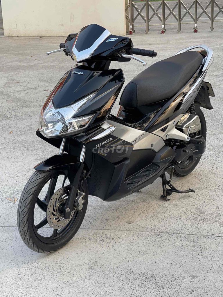 Honda Airblade 2011 - ảnh 2