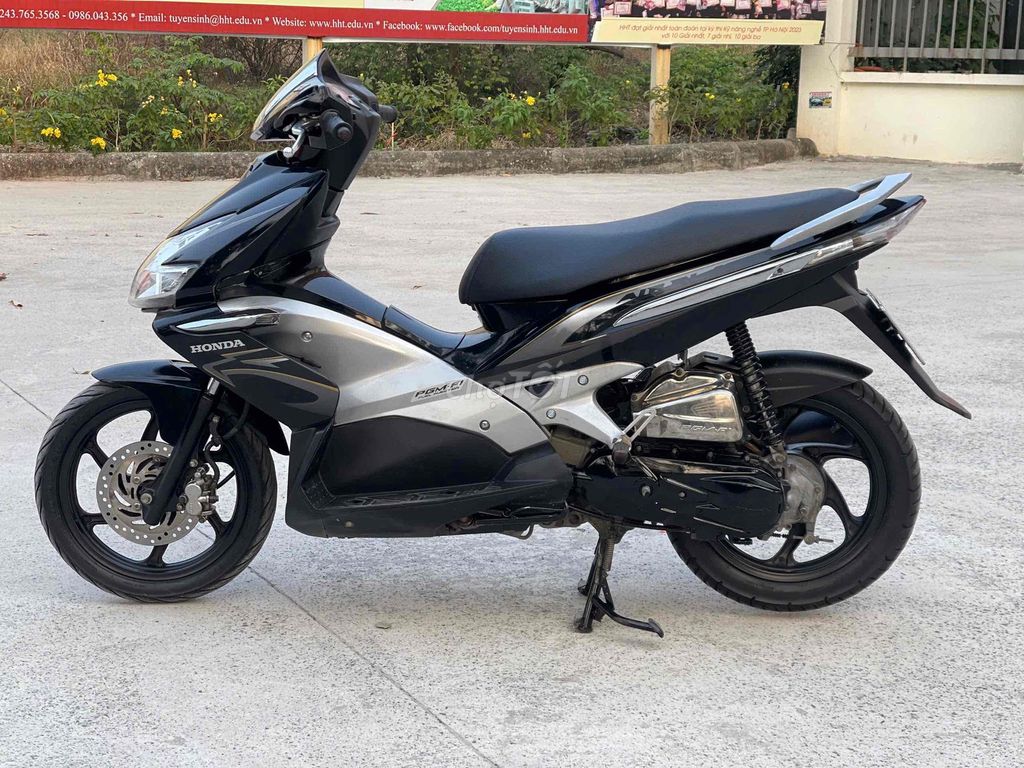 Honda Airblade 2011 - ảnh 4