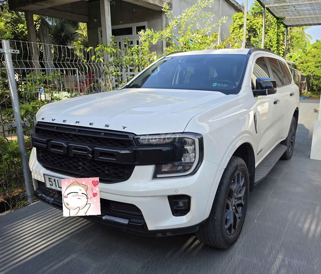 Ford Everest 2022 - ảnh 2