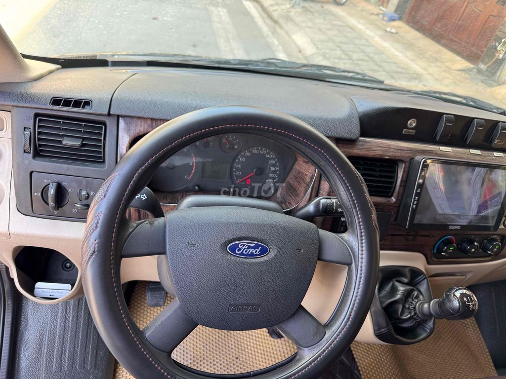 Ford Transit Limousine 2017 - ảnh 5