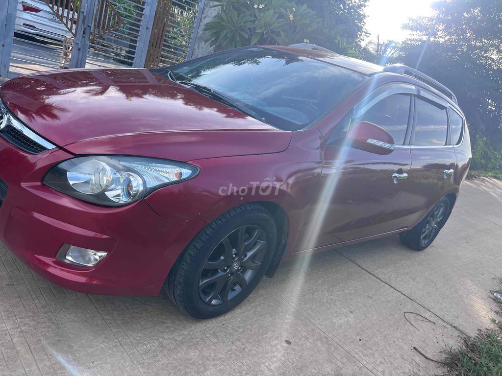 Hyundai 2010 - ảnh 1