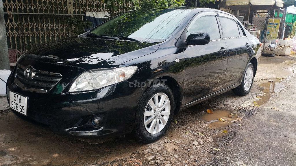 Toyota Corolla - ảnh 2