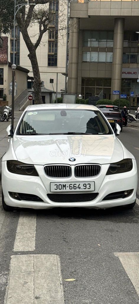 BMW 2010 - ảnh 4