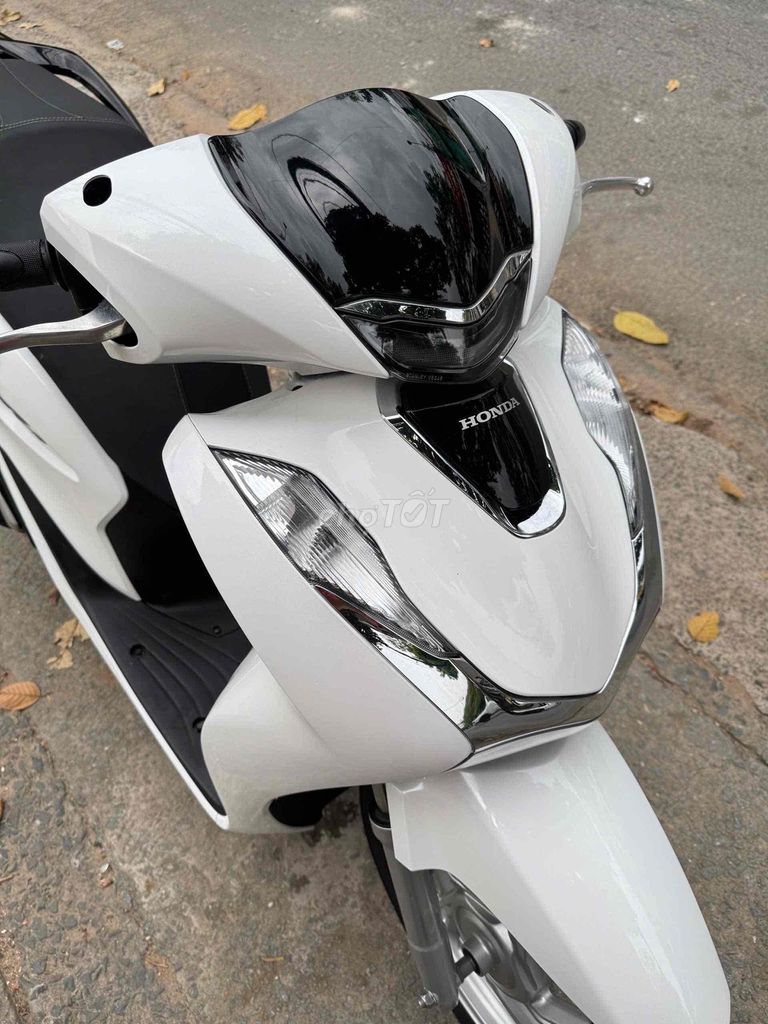 Honda SH 2022 - ảnh 1