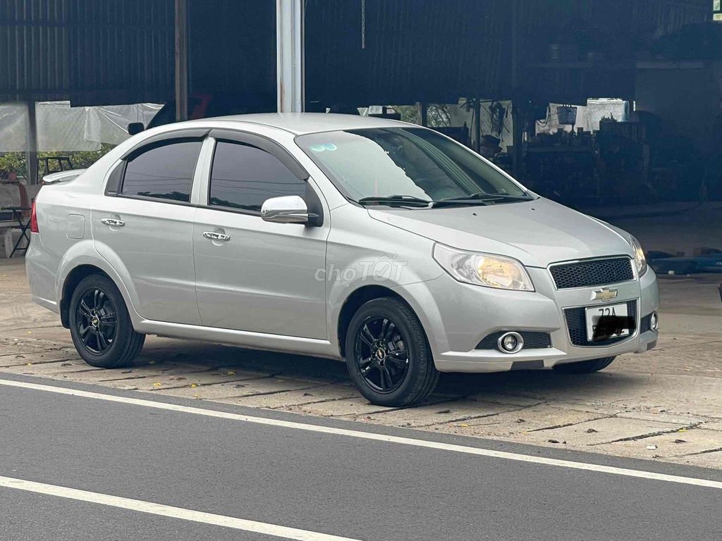 Chevrolet Aveo 2017 - ảnh 2