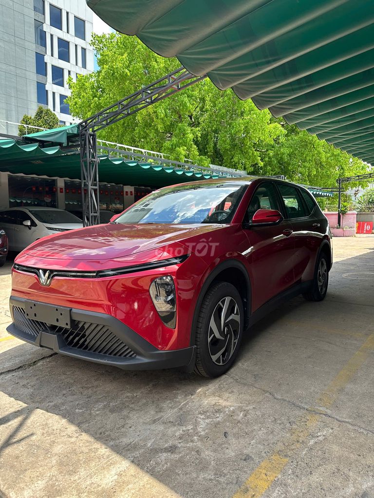 VinFast Limo Green 2026 - ảnh 2