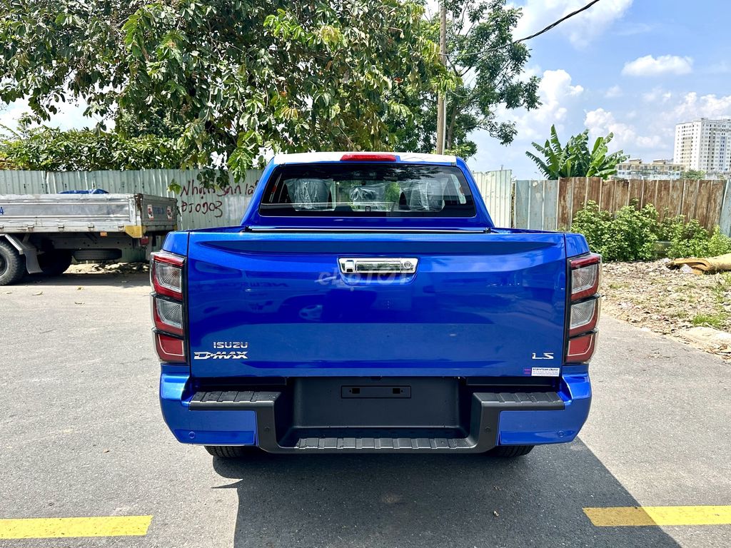 Isuzu Dmax 2025 - ảnh 3
