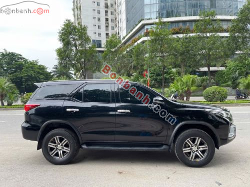 Toyota Fortuner 2.4G 4x2 AT 2020 - ảnh 4