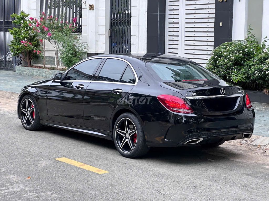 Mercedes-Benz 2016 - ảnh 5