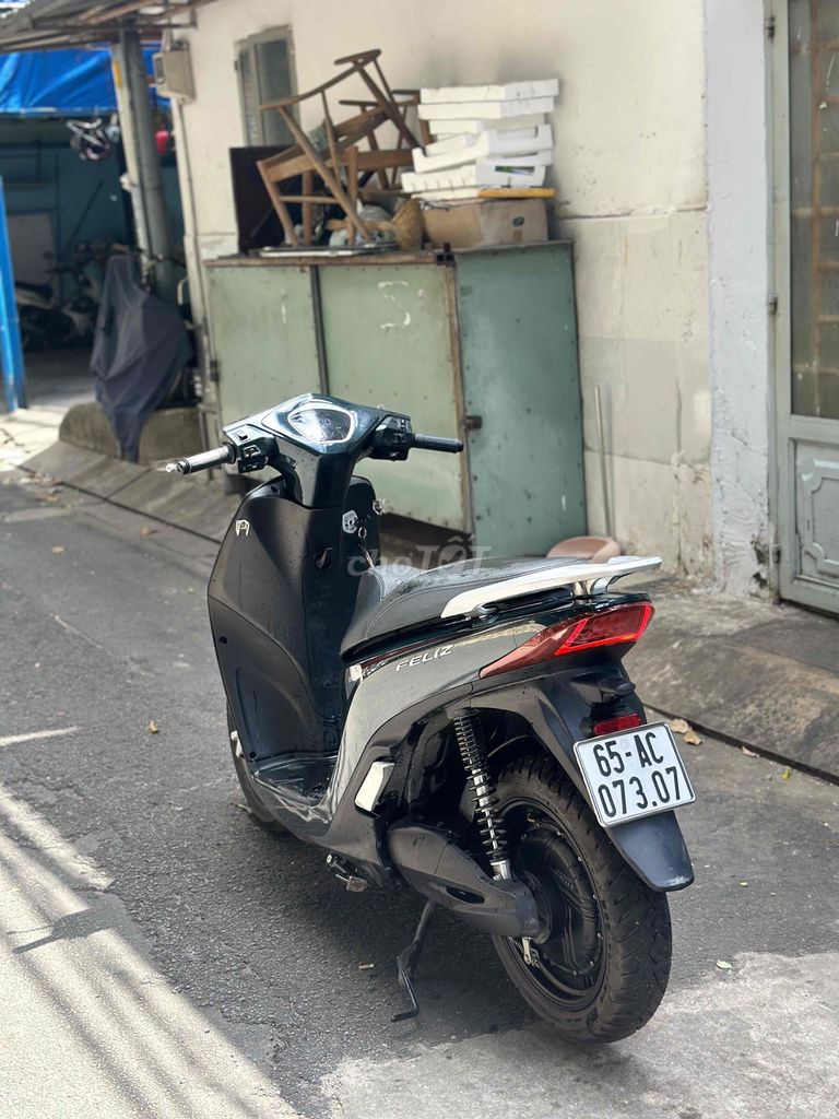 Xe m 2025 - ảnh 1