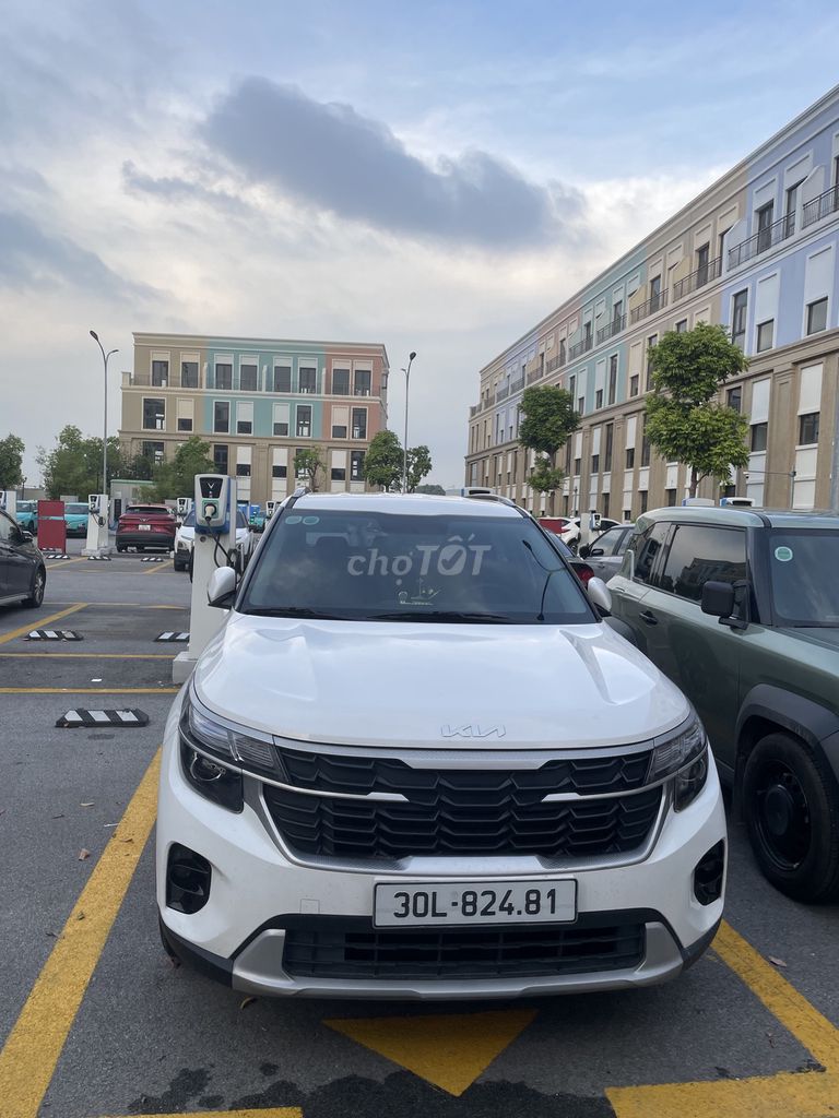 Kia Seltos 2023 - ảnh 1
